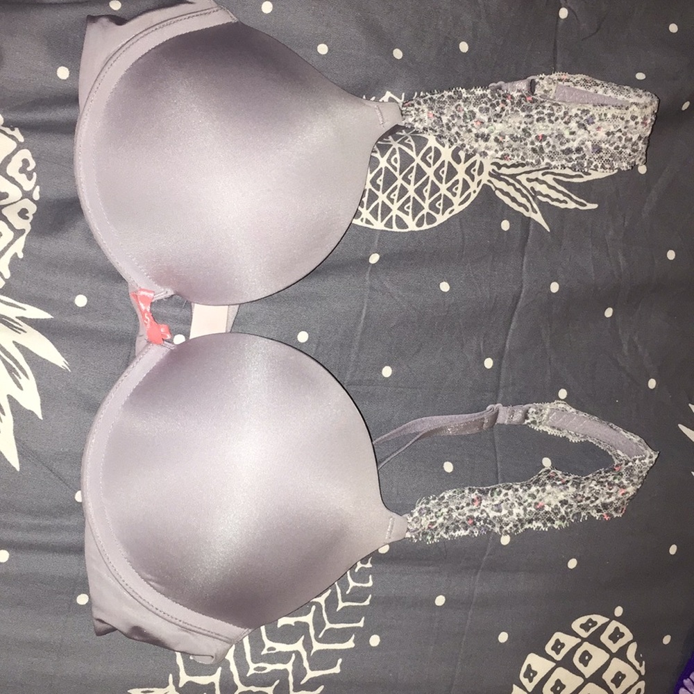 Victoria’s Secret Bra